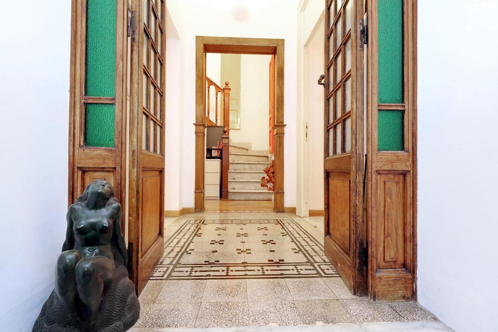 Colosseum Historical Villa