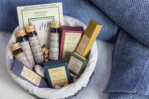 Colosseum Historical Villa image 15